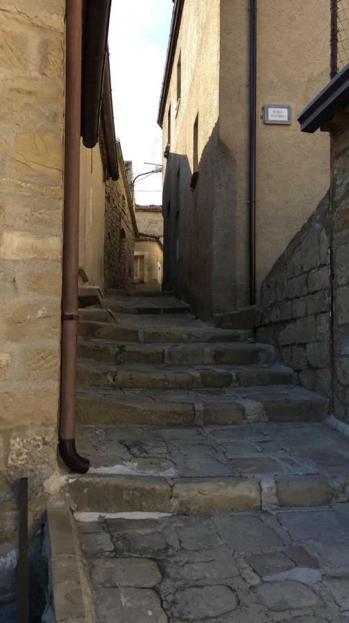 La Via Di Fuga Apartman Pietrapertosa Kültér fotó