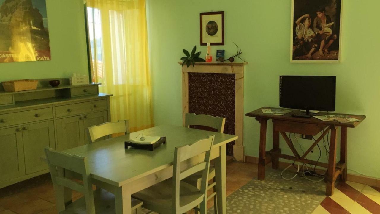 La Via Di Fuga Apartman Pietrapertosa Kültér fotó