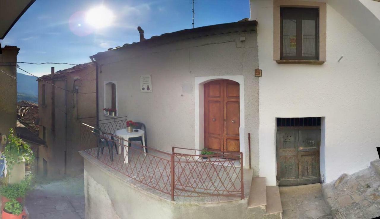 La Via Di Fuga Apartman Pietrapertosa Kültér fotó